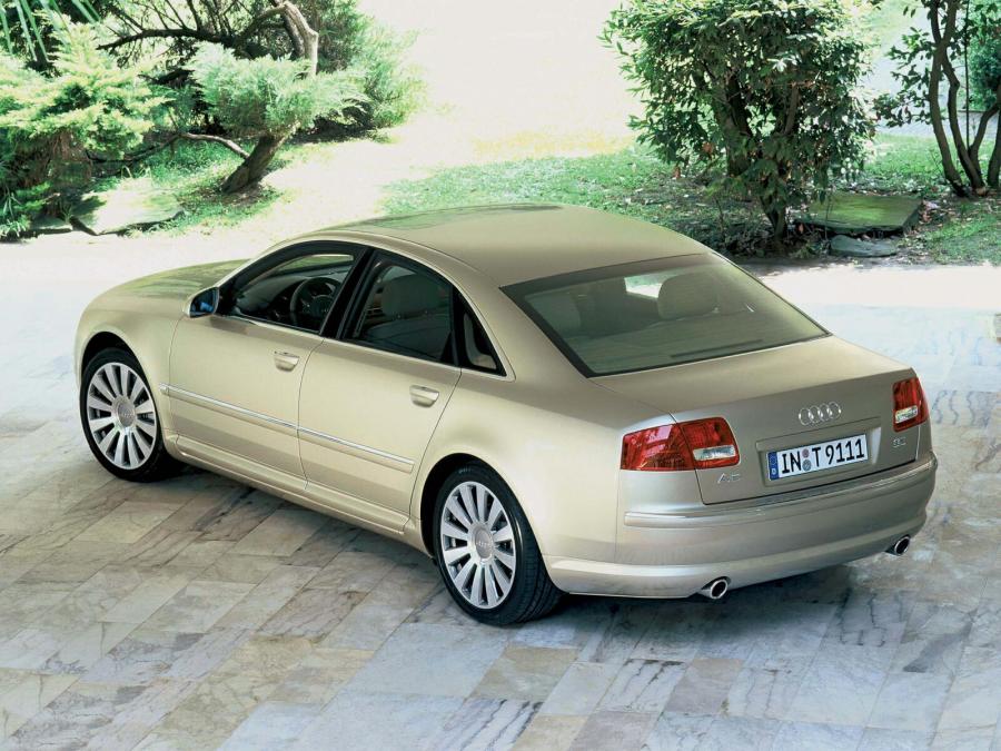  Audi A8 3.7 Quattro (D3) 2003 года  (фото 6 из 15)